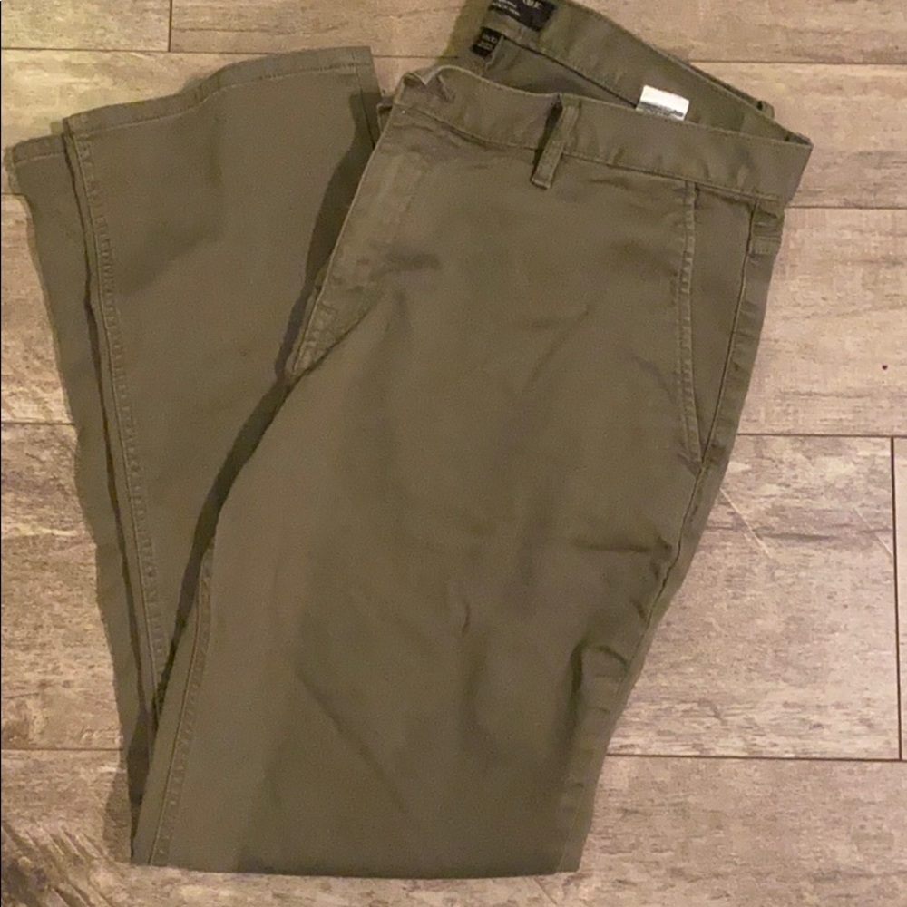 Aiden pant khaki olive green denim feel